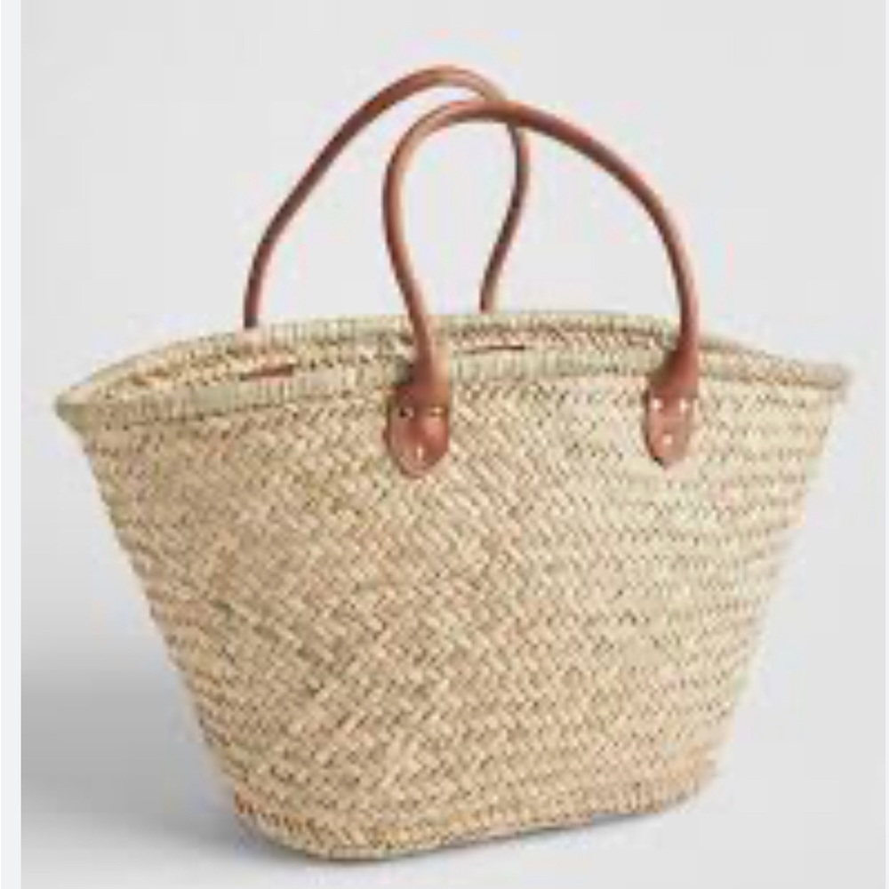 Large straw tote bag new with tags